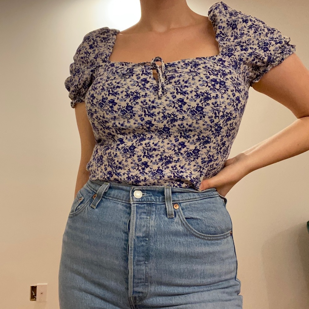 Blue Floral Crop Top